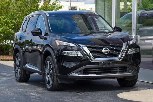2022 Nissan Rogue SL