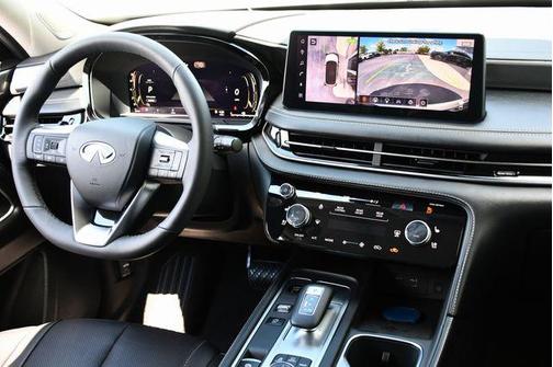 Radiant White 2027 INFINITI QX60 LUXE AWD