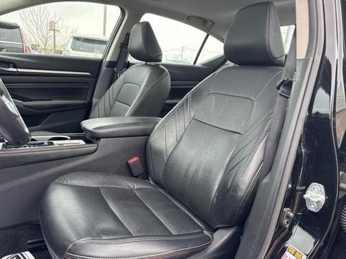 2023 Nissan Altima SR Intelligent AWD