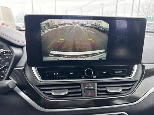 2023 Nissan Altima SR Intelligent AWD