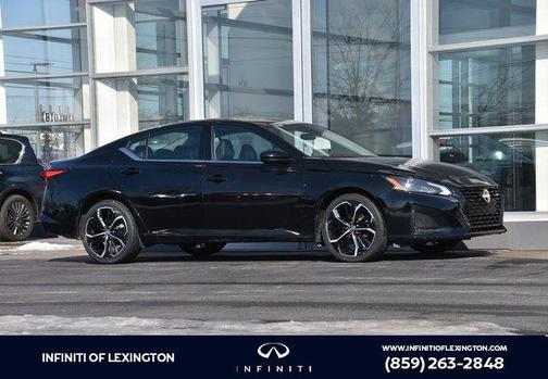 2023 Nissan Altima SR Intelligent AWD