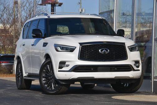Moonstone White 2024 INFINITI QX80 SENSORY AWD