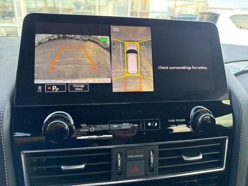 2024 INFINITI QX80 SENSORY AWD