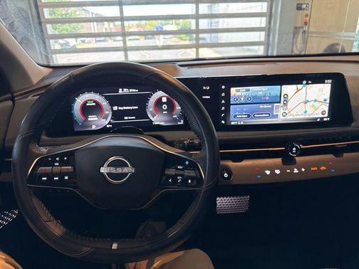 Black Diamond Pearl 2024 Nissan ARIYA PLATINUM+