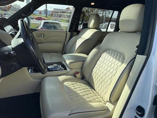 2024 INFINITI QX80 SENSORY AWD