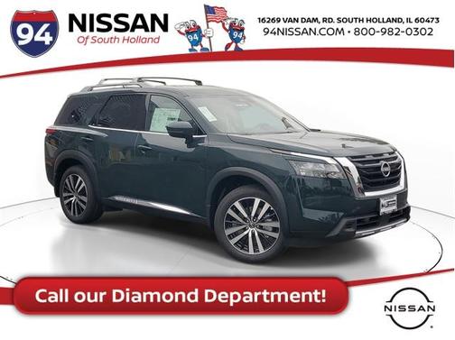 2025 Nissan Pathfinder Platinum