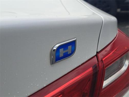 2018 Chevrolet Malibu Hybrid