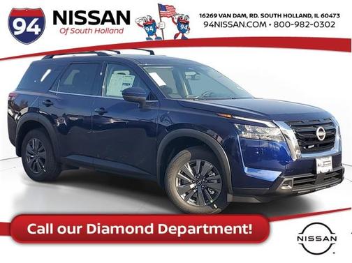 2025 Nissan Pathfinder SV