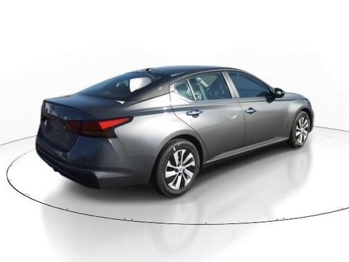 2025 Nissan Altima S