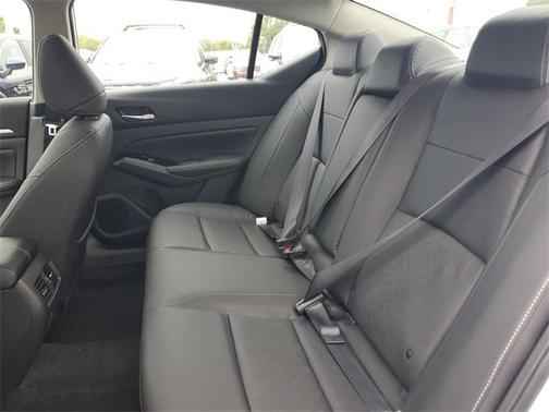 2025 Nissan Altima SL