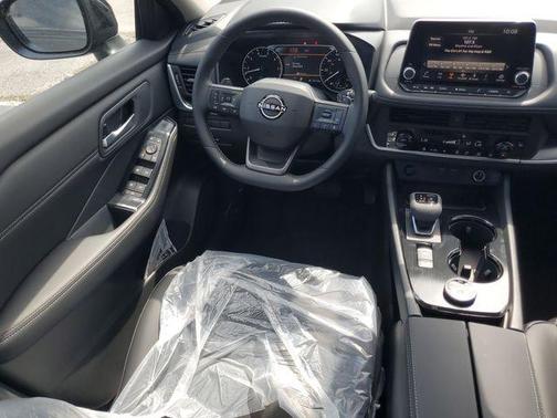 Super Black 2026 Nissan Rogue Dark Armor