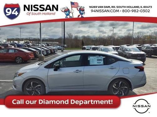 2025 Nissan Versa 1.6 SR