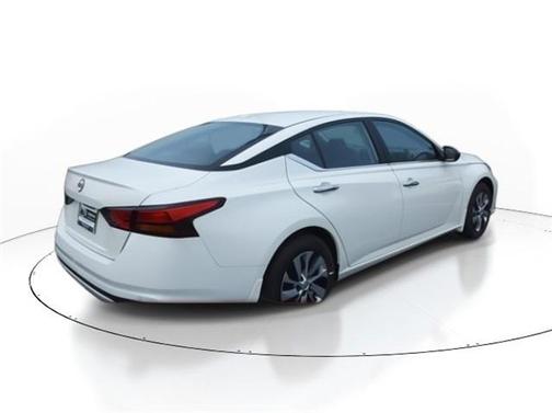 2025 Nissan Altima S