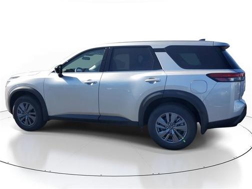 2025 Nissan Pathfinder S