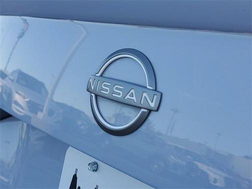 2024 Nissan Versa 1.6 SR