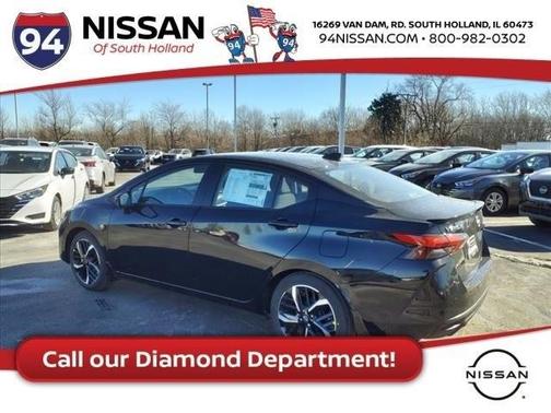2025 Nissan Versa 1.6 SR