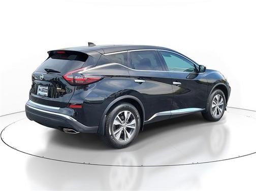2022 Nissan Murano S