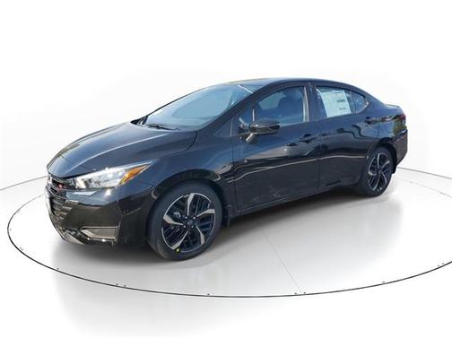 2025 Nissan Versa 1.6 SR