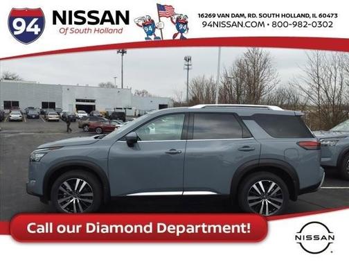 2025 Nissan Pathfinder Platinum