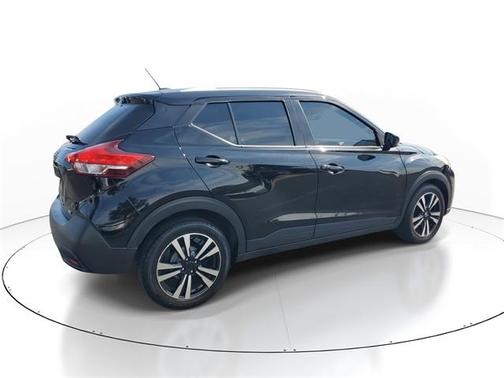 2019 Nissan Kicks SV