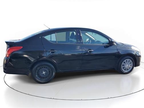 2018 Nissan Versa 1.6 S+