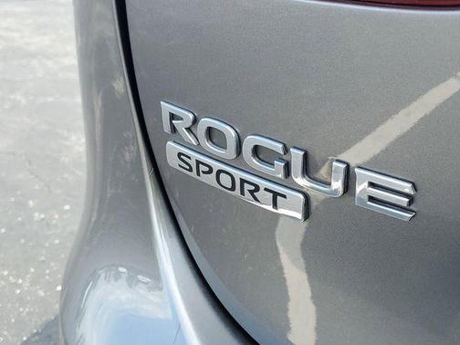 Gun Metallic 2019 Nissan Rogue Sport S