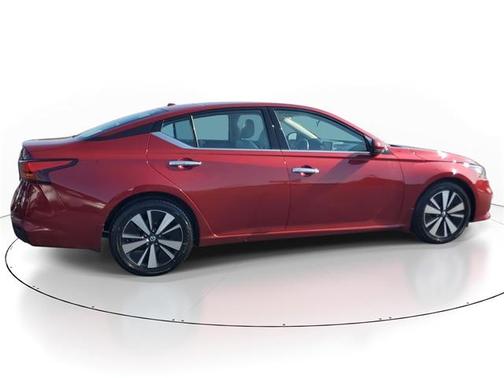 2021 Nissan Altima 2.5 SL