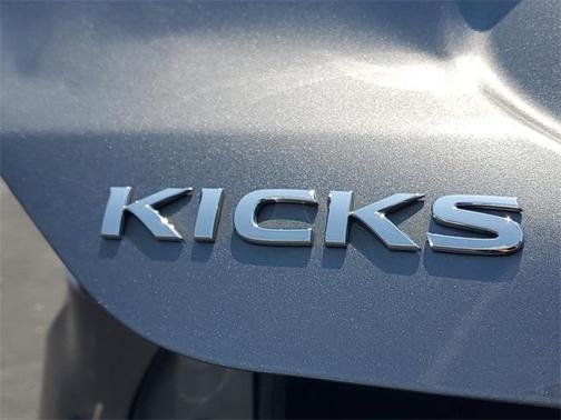 2019 Nissan Kicks SV