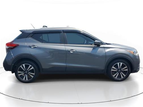 2019 Nissan Kicks SV
