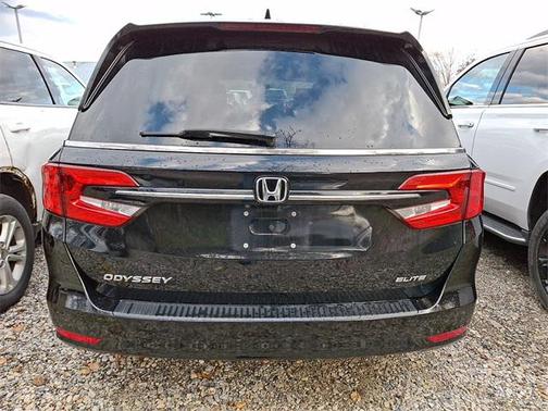2021 Honda Odyssey Elite