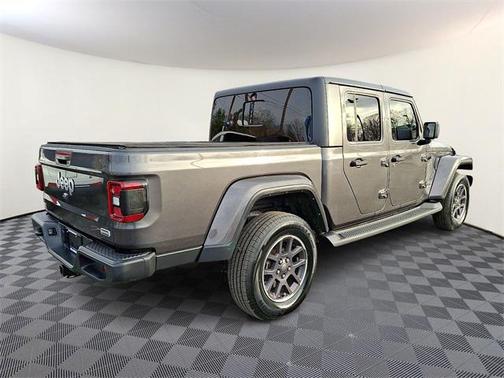 2022 Jeep Gladiator Overland