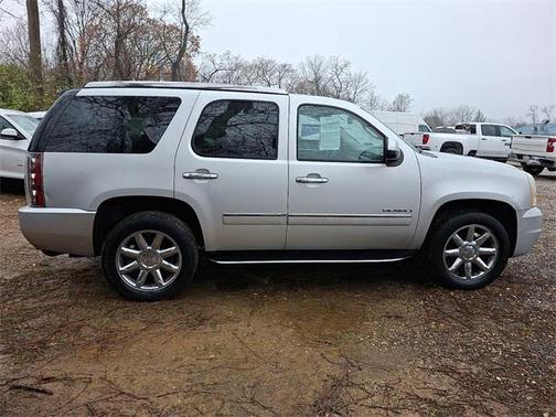 2011 GMC Yukon Denali