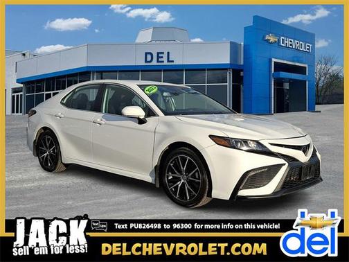 2023 Toyota Camry SE