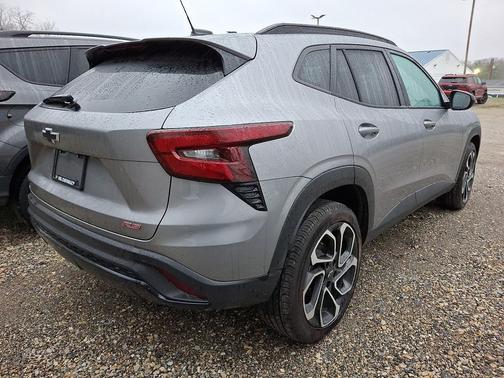 2025 Chevrolet Trax FWD 2RS