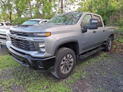 Sterling Gray Metallic 2025 Chevrolet Silverado 2500 Custom