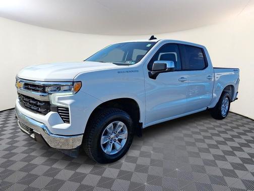 Summit White 2025 Chevrolet Silverado 1500 LT
