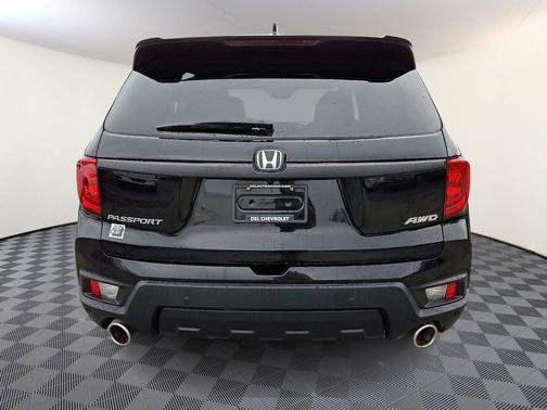 Crystal Black Pearl 2023 Honda Passport AWD EX-L