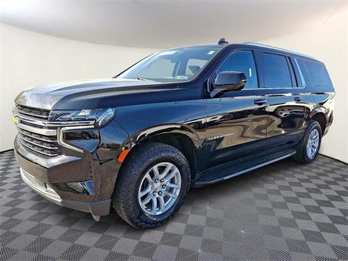 2023 Chevrolet Suburban LT