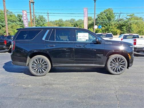 2025 Chevrolet Tahoe 4WD High Country