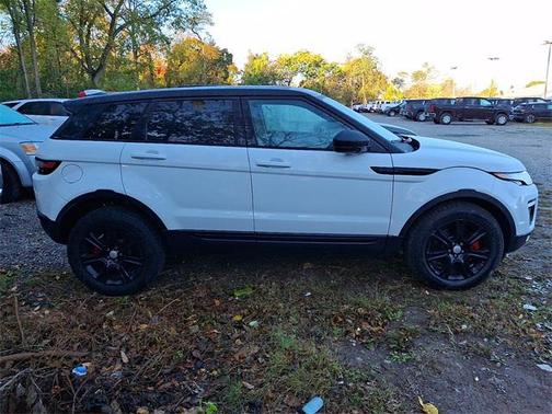 2018 Land Rover Range Rover Evoque SE Premium