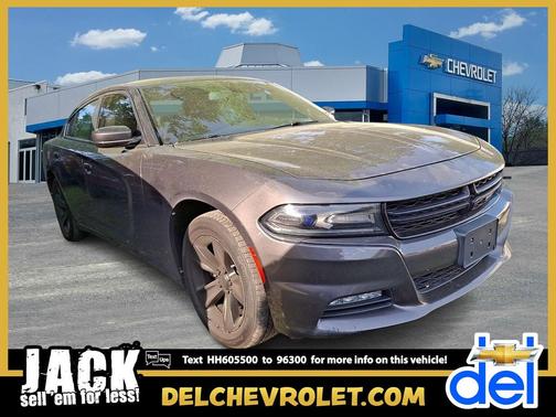 Granite Pearlcoat 2017 Dodge Charger SXT