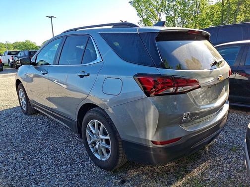 Sterling Gray Metallic 2023 Chevrolet Equinox 1LT