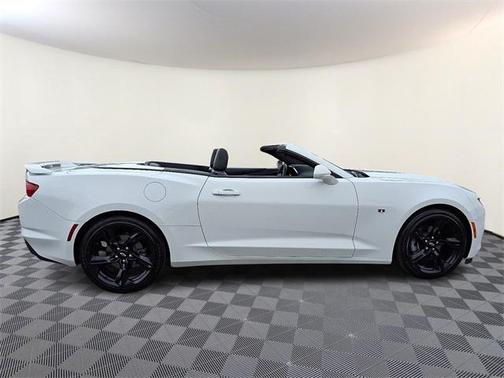 2022 Chevrolet Camaro 2LT