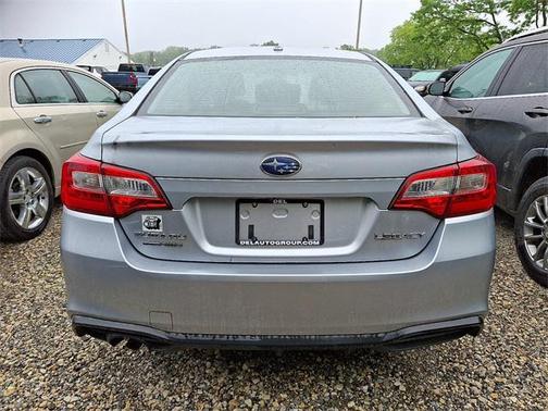 2019 Subaru Legacy Base
