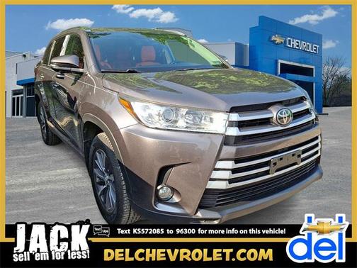 2019 Toyota Highlander SE