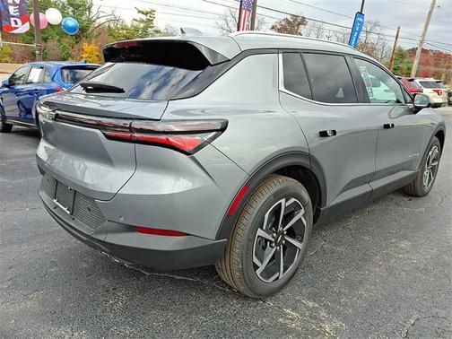 2026 Chevrolet Equinox EV LT