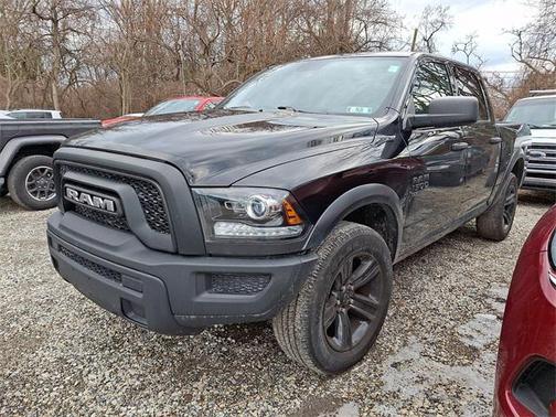 2024 RAM 1500 Classic Warlock Crew Cab 4x4 5'7' Box