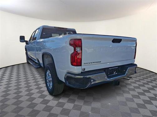 2026 Chevrolet Silverado 3500 LT