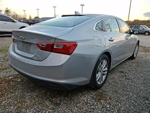 2017 Chevrolet Malibu 1LT