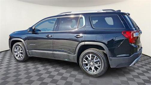 2023 GMC Acadia AWD SLT